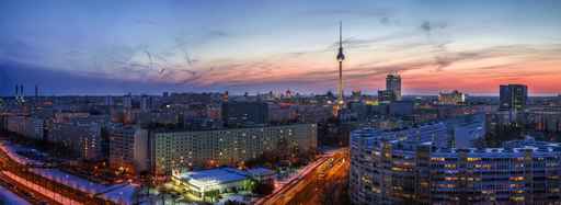 Berlin Skyline Panorama zur blauen Stunde 1